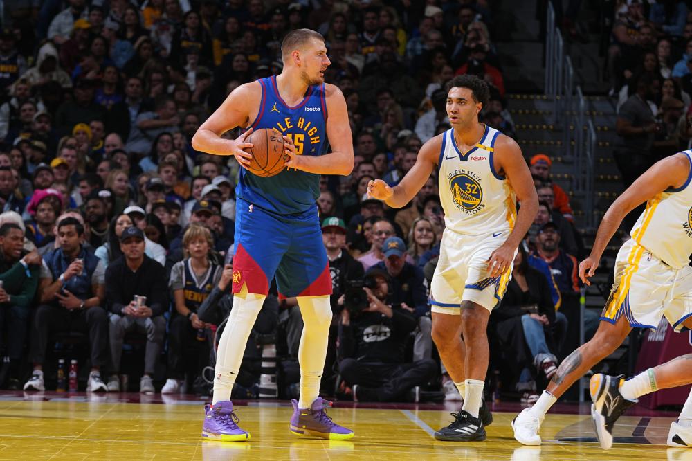 尽管球队在 尽管球队在