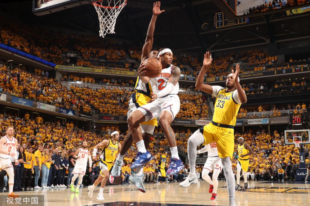 数据表现往 数据表现往